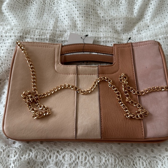 Lauren Conrad Clutch/Purse with removable Strap NWT - Picture 4 of 9